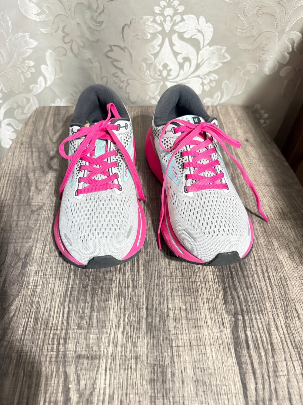 Brooks Gray Running Sneakers with Bright Pink Accents